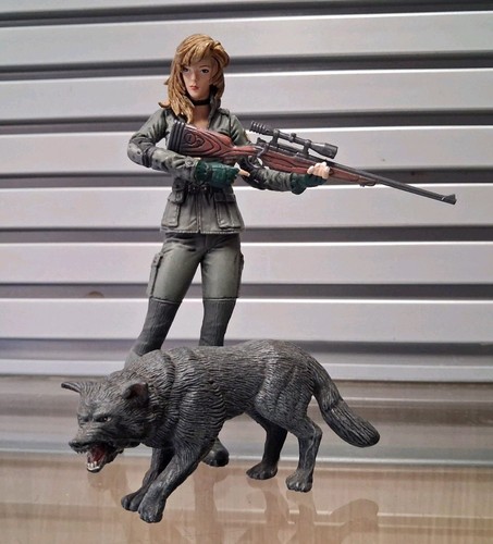 Metal gear solid figures - gear,