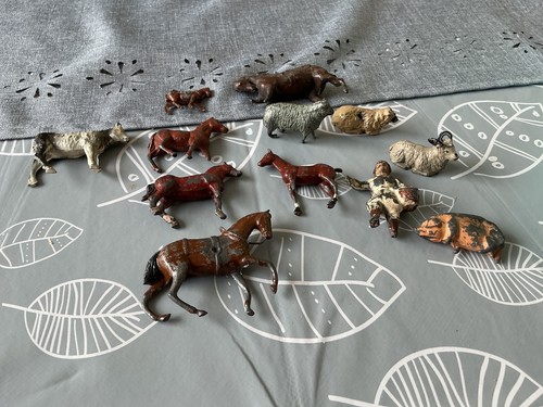 Vintage lead small animal - lead,